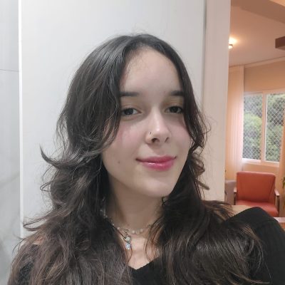 Sarah Meireles - Bolsista - Sistemas de Informação